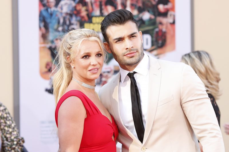 Onko Britney Spears kihloissa? Kuvat ihmetyttävät!