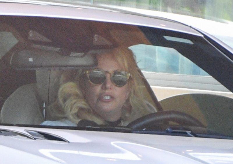 Britney Spears roskaruokaputkessa: syö roskaruokaa melkein joka päivä!