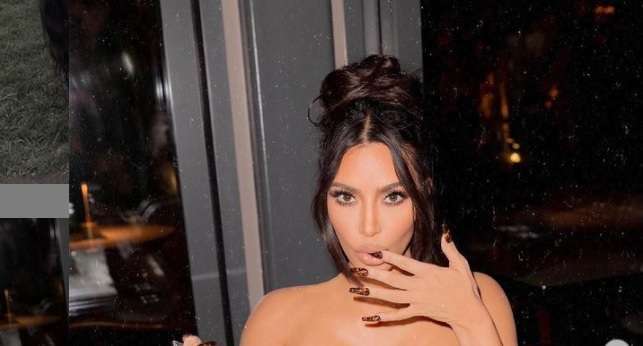 Kim Kardashianille 10 000 dollarin kampaamolasku, meikkiartisti paljasti salaisuuden Met Gaalasta