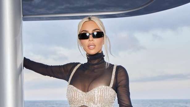 Tämän asian Kim Kardashian on valmis tekemään näyttääkseen nuoremmalta: tekisitkö sinä?
