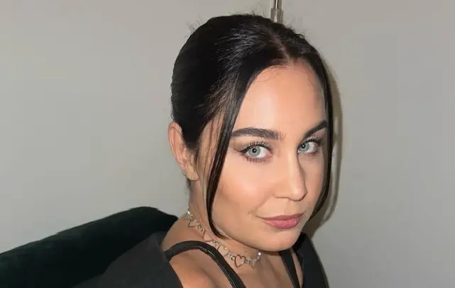 Annoilta uutta musaa! Anna Puu ja Anna Abreu vauhdissa