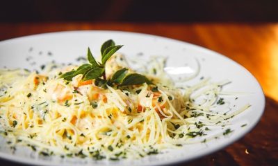 Pasta Alfredo kanalla: näin valmistat maittavan illallisen