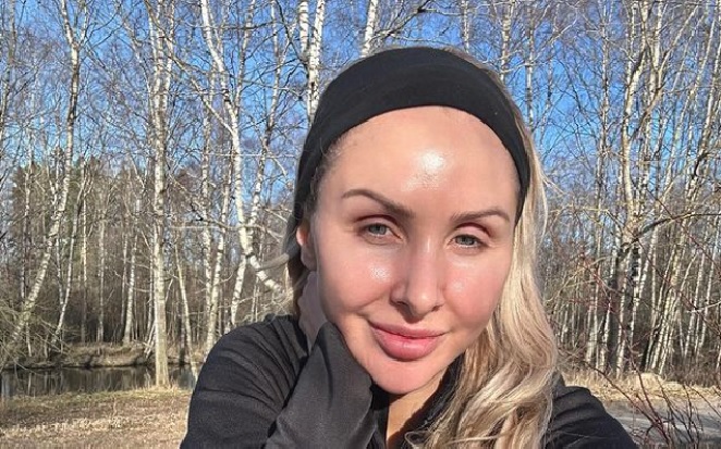 Sointu Borg unelmoi lomasta: lomavideo tropiikista!