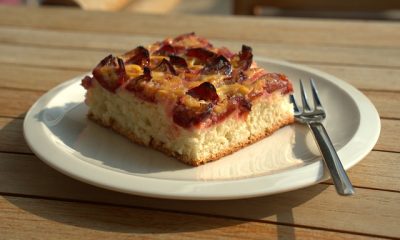 Suussa sulava luumukakku tällä ohjeella - testaa tätä!