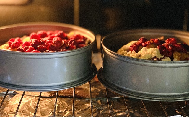 Herkullinen vadelmakakku niin arkeen kuin juhlaan tällä ohjeella